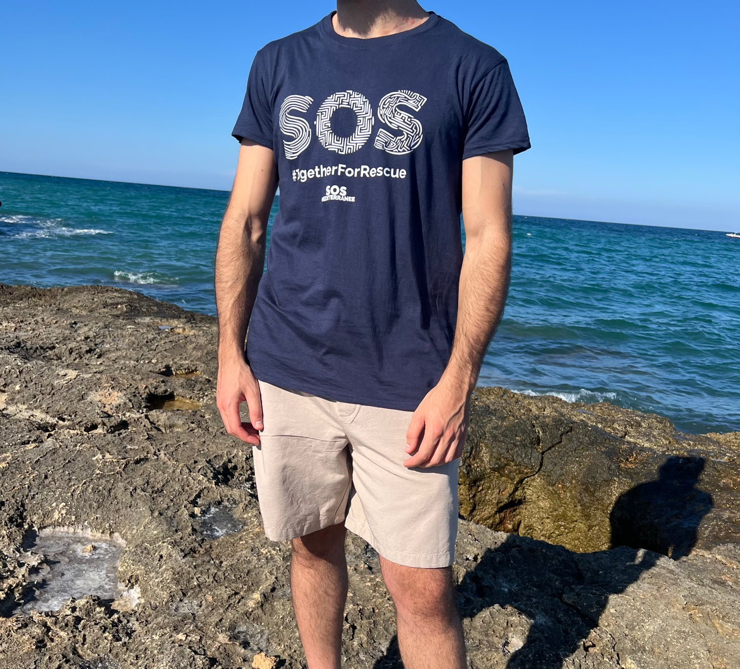 T-shirt SOS #TogetherForRescue, dettaglio 2, SOS MEDITERRANEE