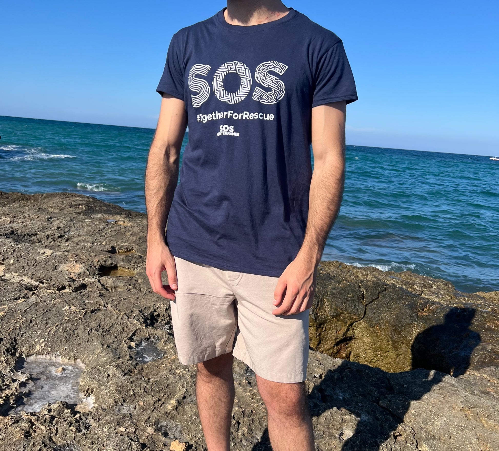T-shirt SOS #TogetherForRescue, dettaglio 2, SOS MEDITERRANEE